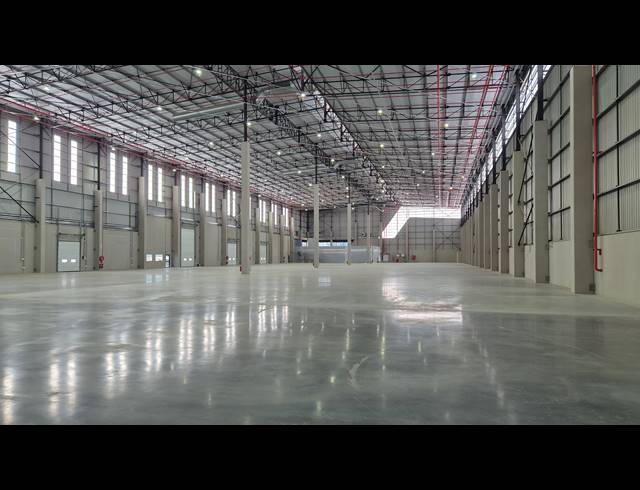 7,283M² WAREHOUSE TO LET IN JET PARK